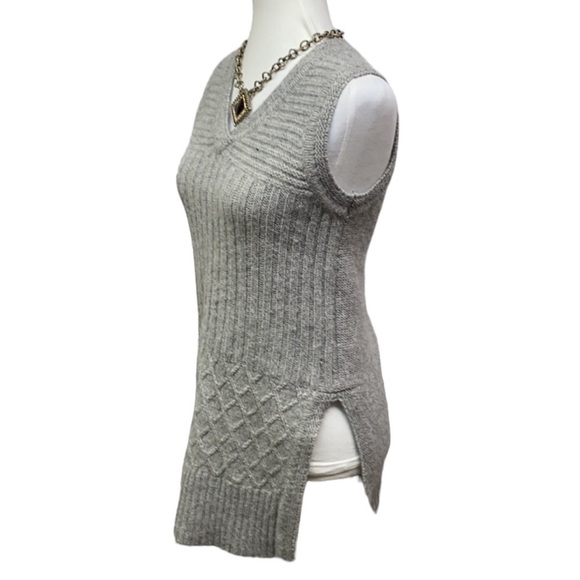 Adrienne Vittadini Wool Basket Weave Accents Sweater - Picture 2 of 4